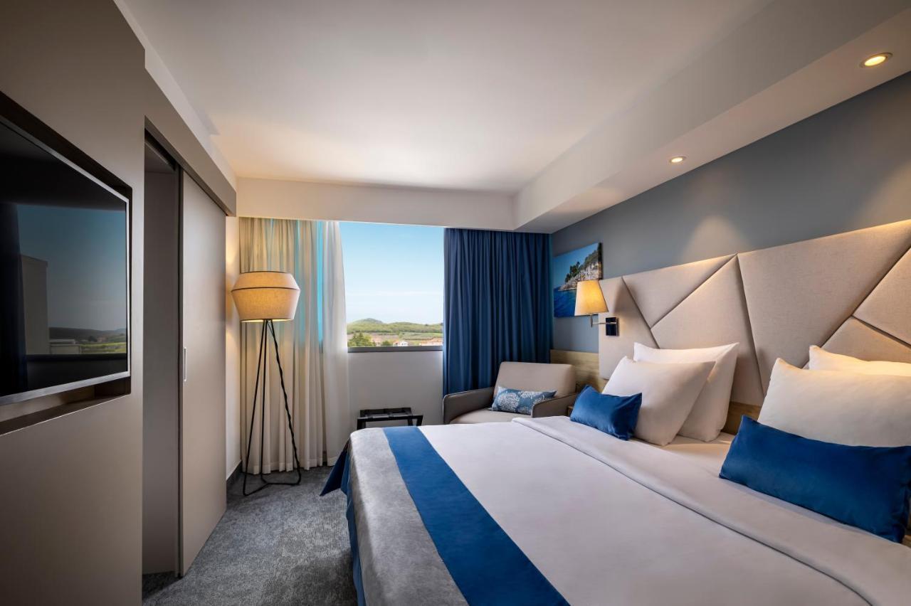 Valamar Diamant 4*