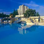 Valamar Diamant Hotel 