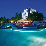 Valamar Diamant Hotel 